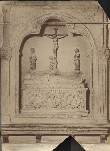 Alinari, Fratelli — Michele da Firenze - sec. XV - Monumento funebre di Francesco Roselli — insieme